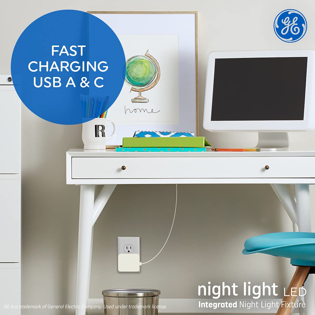 GE Lighting Dual USB Warm Candlelight Plug-in LED Night Light Fixture