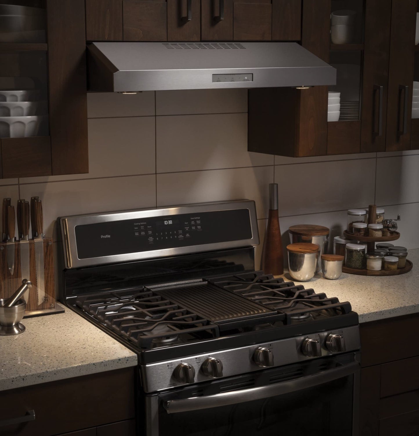GE PVX7300SJSS Profile 30" Stainless Steel Under Cabinet Range Hood - 400 CFM