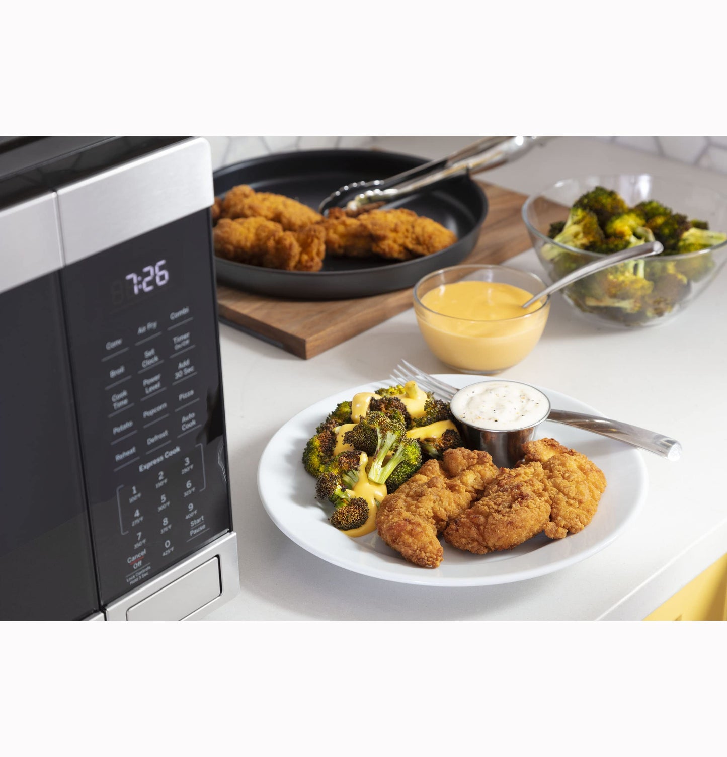 GE JES1109RRSS 1.0 Cu. Ft. Capacity Countertop Convection Microwave Oven with Air Fry, Stainless Steel